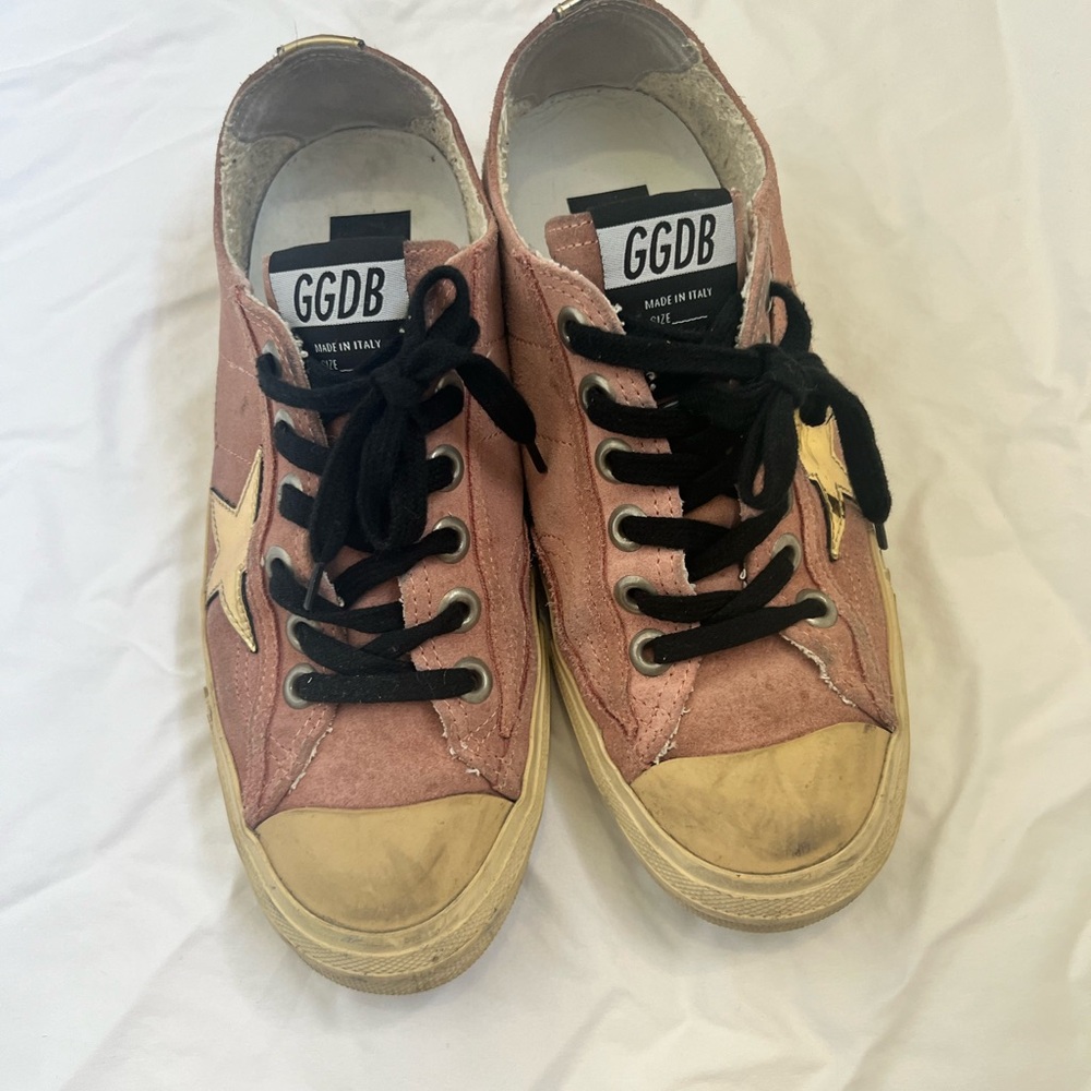 Golden Goose Sneakers